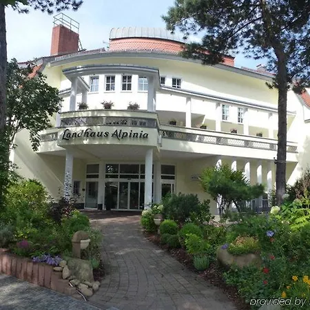 Alpinia Ξενοδοχείο 4*