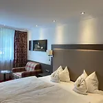 ホテル ランドハウス アルピナ