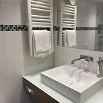 ランドハウス アルピナ 4*