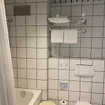 ランドハウス アルピナ ホテル