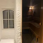 ランドハウス アルピナ 4* ベルリン