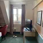 ランドハウス アルピナ ホテル