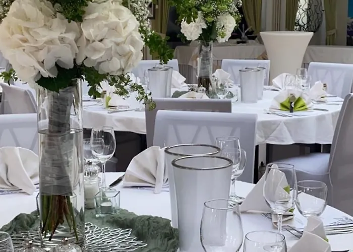 酒店 阿普尼纳兰德汉斯酒店 4*